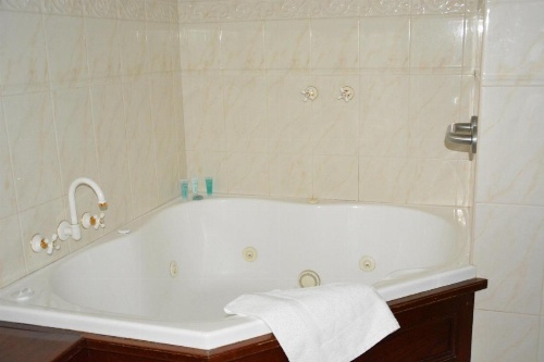 Apartments at York Mansions image 28