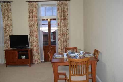 Apartments at York Mansions image 48